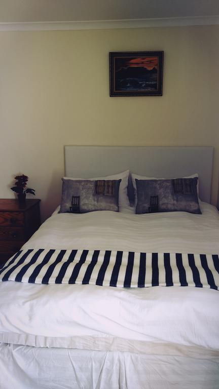 12 Greenpoint Guesthouse Cape Town Exterior photo